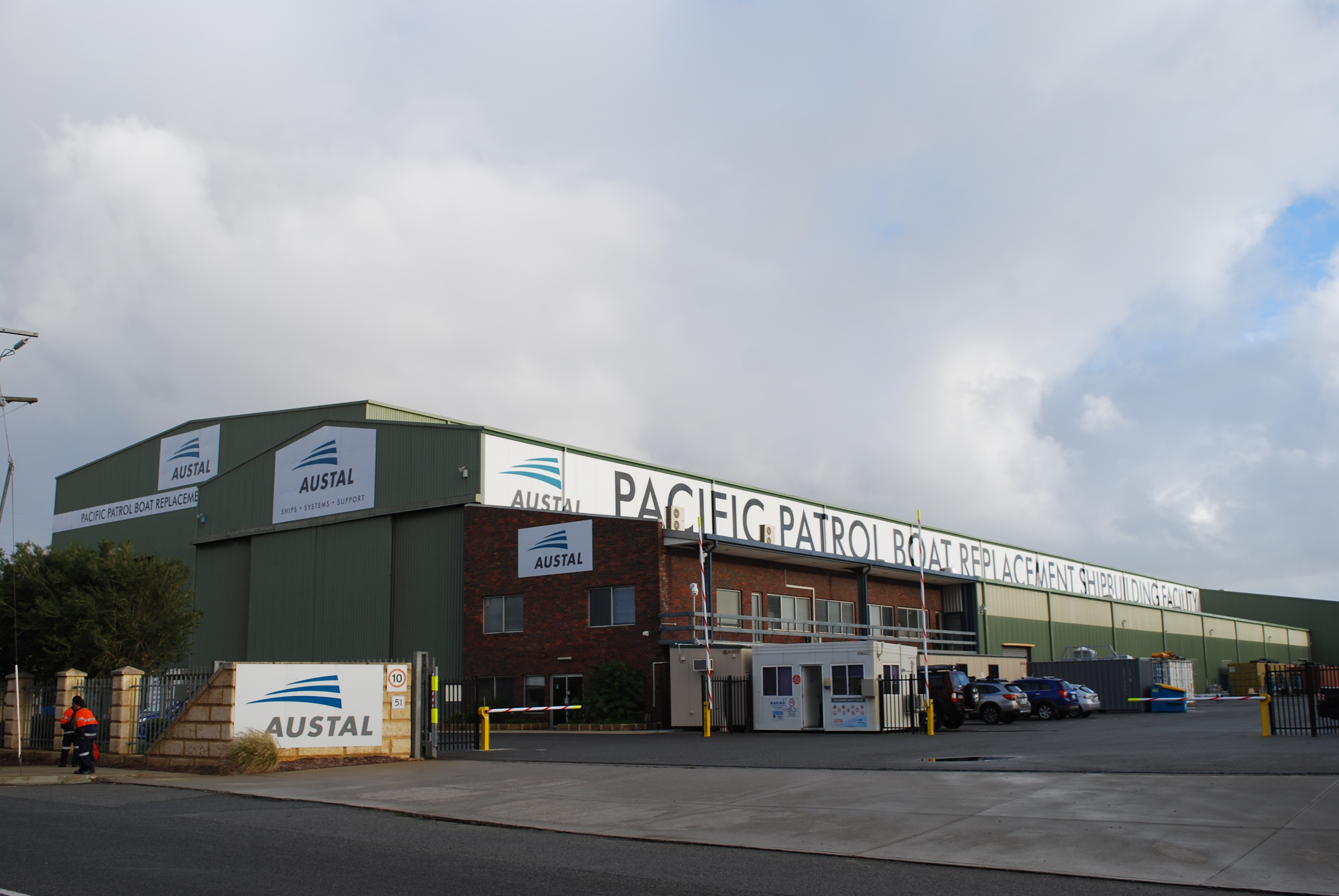 Image of Austal's Hope Valley Road facility.