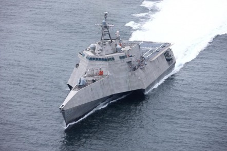 USS Oakland LCS 24