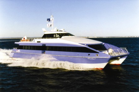 catamaran passenger ferry manufacturers