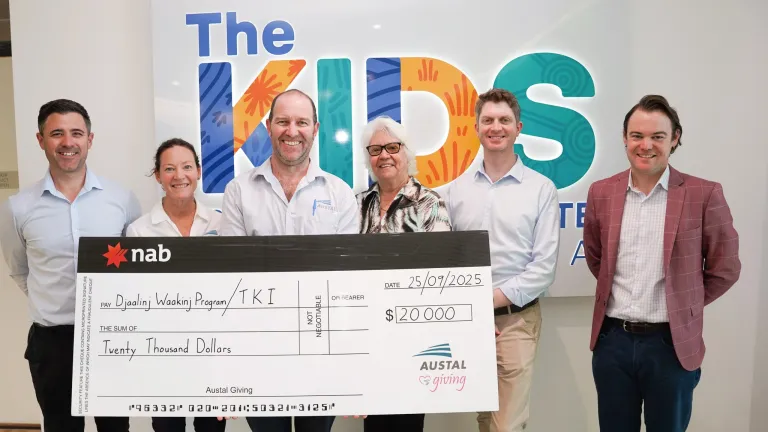 Image of Austal Australia, 'Austal Giving' team presenting a cheque to the Djaalinj Waakinj programme