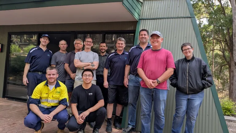 Image of Austal team members volunteering at the Veterans Transition Centre