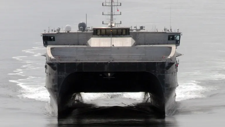 1. Spearhead Bow (0813).jpg