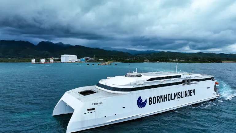 Caloy Photos H423-129.jpg